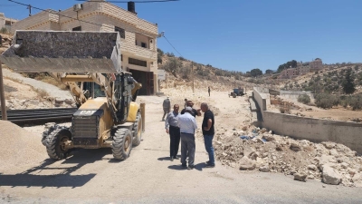 الإغاثة الزراعية تُنشئ خط مياه في خلة اللبيد إذنا